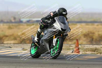 media/Apr-09-2022-SoCal Trackdays (Sat) [[c9e19a26ab]]/Turns 16 and 17 Exit (1030am)/